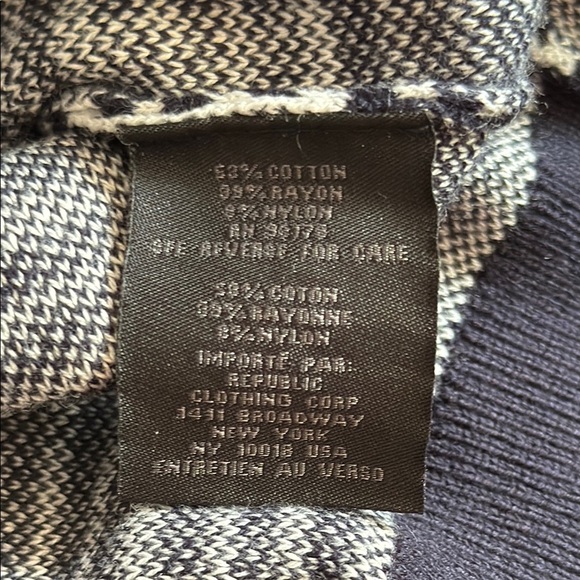 Magaschoni Men’s Medium Navy and White Polo Shirt with Modern Geometric Patterns - Picture 5 of 5